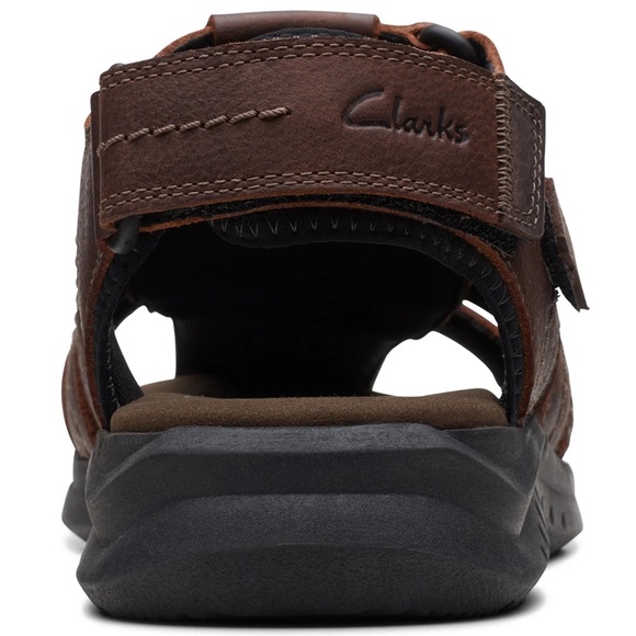 Clarks Mens Walkford Fisherman Sandal in Brown Tumbled Leather. 26171794 main image 5